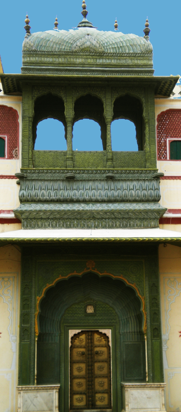 City_Palace_Jaipur_-_Green_Gate_of_Pitam_Niwas_Chowk